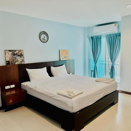Cokoon Deva Patong Hotel Esterno foto