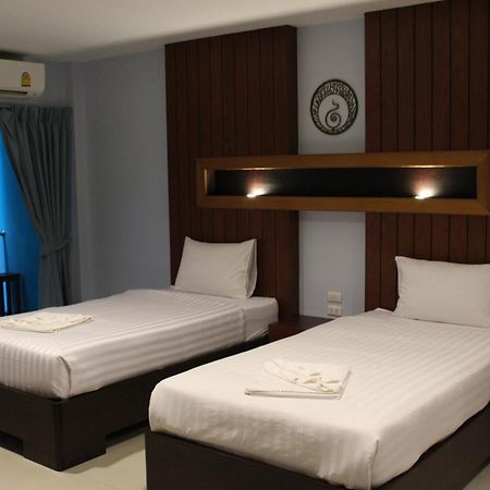 Cokoon Deva Patong Hotel Esterno foto