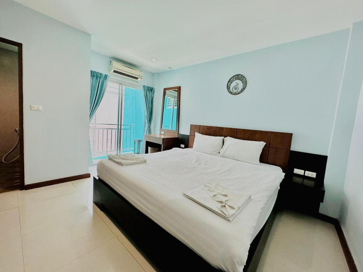 Cokoon Deva Patong Hotel Esterno foto